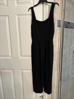 Sleeveless Black Wide-Leg Jumpsuit